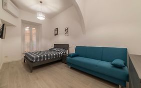 Terme Di Traiano Apartment - 10 Min Dal Colosseo
