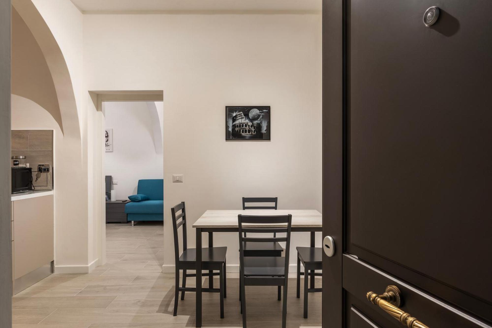Terme Di Traiano Apartment - 10 Min Dal Colosseo Roma Exterior foto